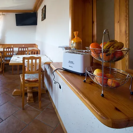 Rooms&apartments Pazlar Bled