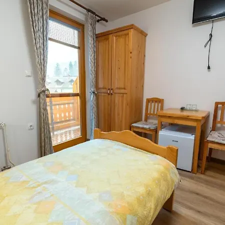 Apartment Rooms&apartments Pazlar *