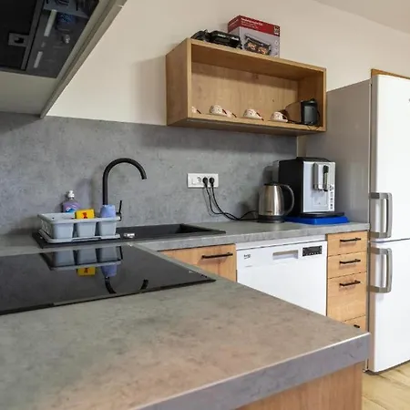 Rooms&apartments Pazlar Apartman