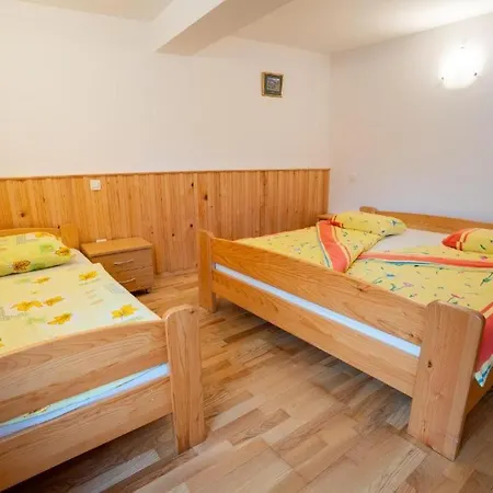 Appartement Rooms&apartments Pazlarjerman