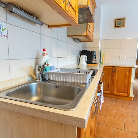 公寓 Rooms&apartments Pazlarjerman