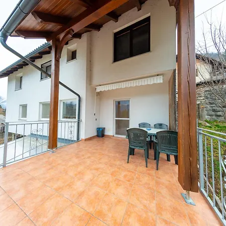 公寓 Rooms&apartments Pazlarjerman