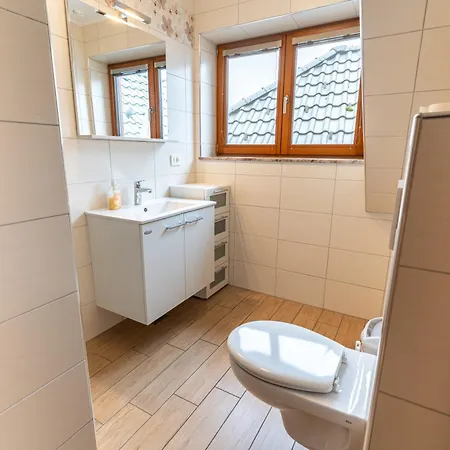 Rooms&apartments Pazlarjerman