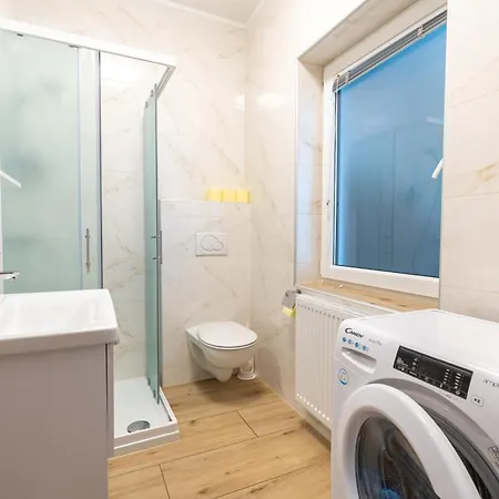 Rooms&apartments Pazlarjerman 公寓 *