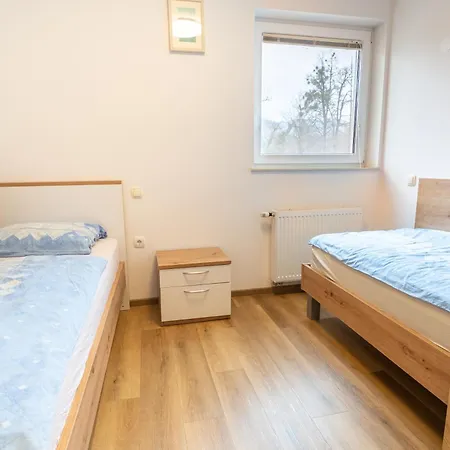 Rooms&apartments Pazlarjerman * 布莱德