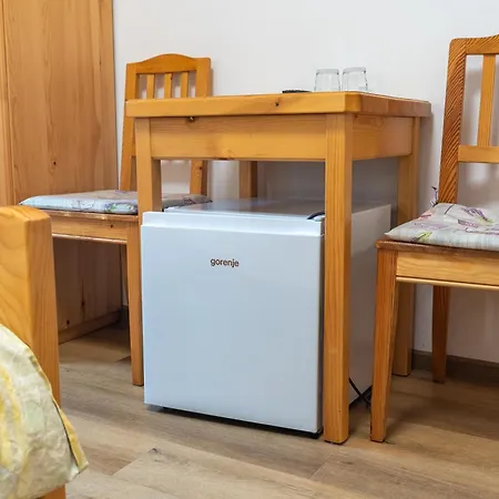 Rooms&apartments Pazlarjerman 布莱德