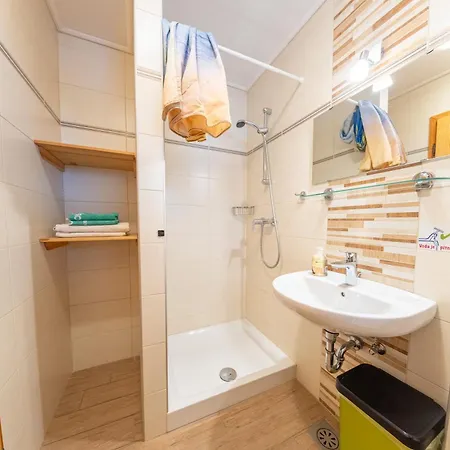 公寓 Rooms&apartments Pazlarjerman *