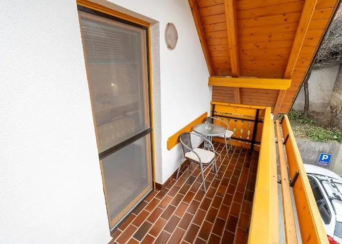 Rooms&apartments Pazlar