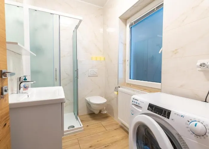 아파트 Rooms&apartments Pazlar *